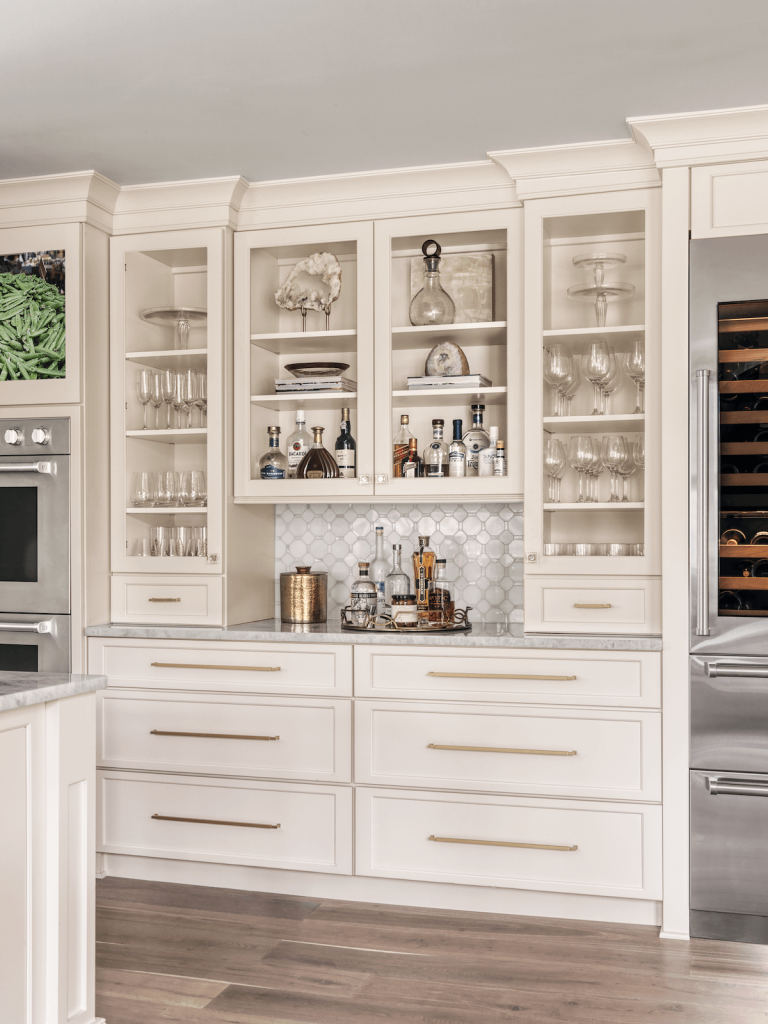Elegant dry bar—kitchen renovation ideas from Beck/Allen Cabinetry