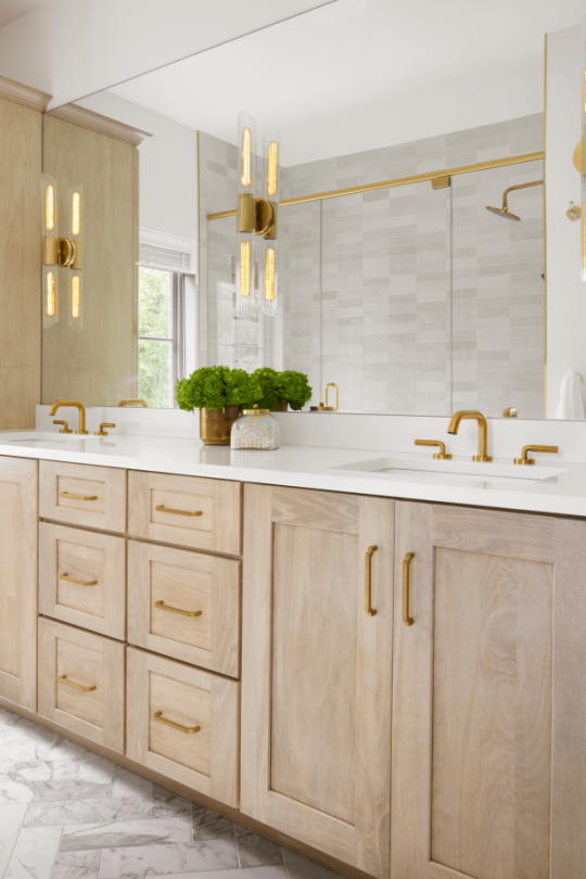 Traditional Kitchen in White and Brass - Beck/Allen Cabinetry